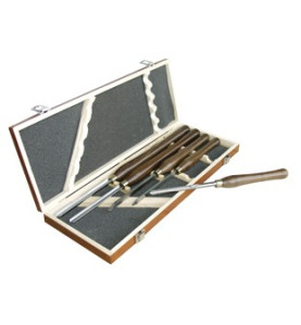 Vente de COFFRET assortiment 5 OUTILS DE TOURNAGE Acier Leman, numéro 14425 / mn_870.500.05 à 141,24 €HT soit 169,49 €TTC. 