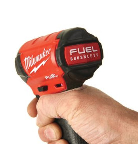 M18 FQID-502X - Visseuse à Chocs SILENCIEUSE FUEL compacte Hex 1/4 FUEL, 18V,  5,0Ah, 4 Modes